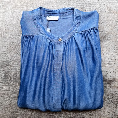 Blusa azul