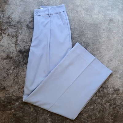 Pantalón lila